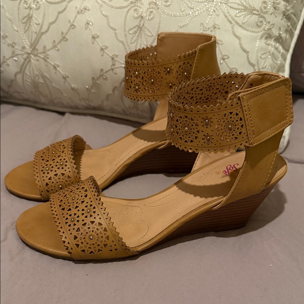 XOXO Tan Laser-Cut Ankle Strap Wedge Sandals